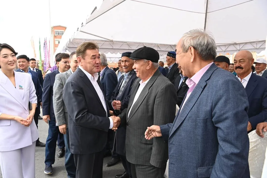 Сырдария өзені арқылы өтетін жаңа көпір құрылысының капсуласы салынды